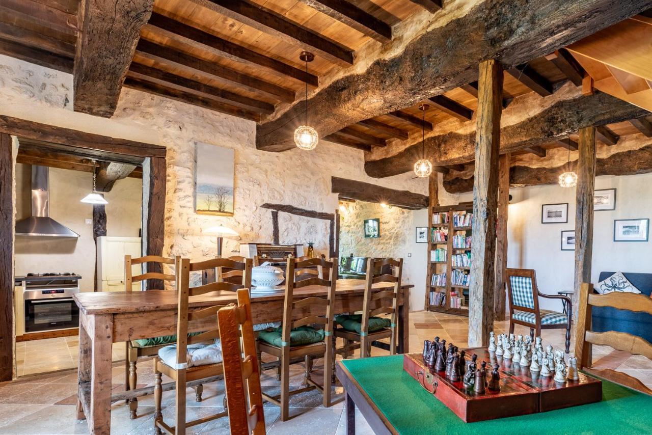 La Maison De Yuka Plieux Екстериор снимка