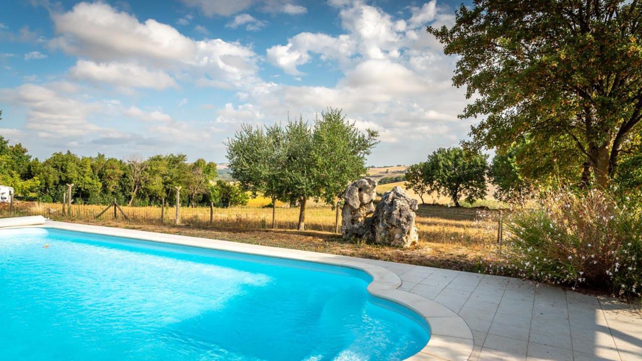 La Maison De Yuka Plieux Екстериор снимка