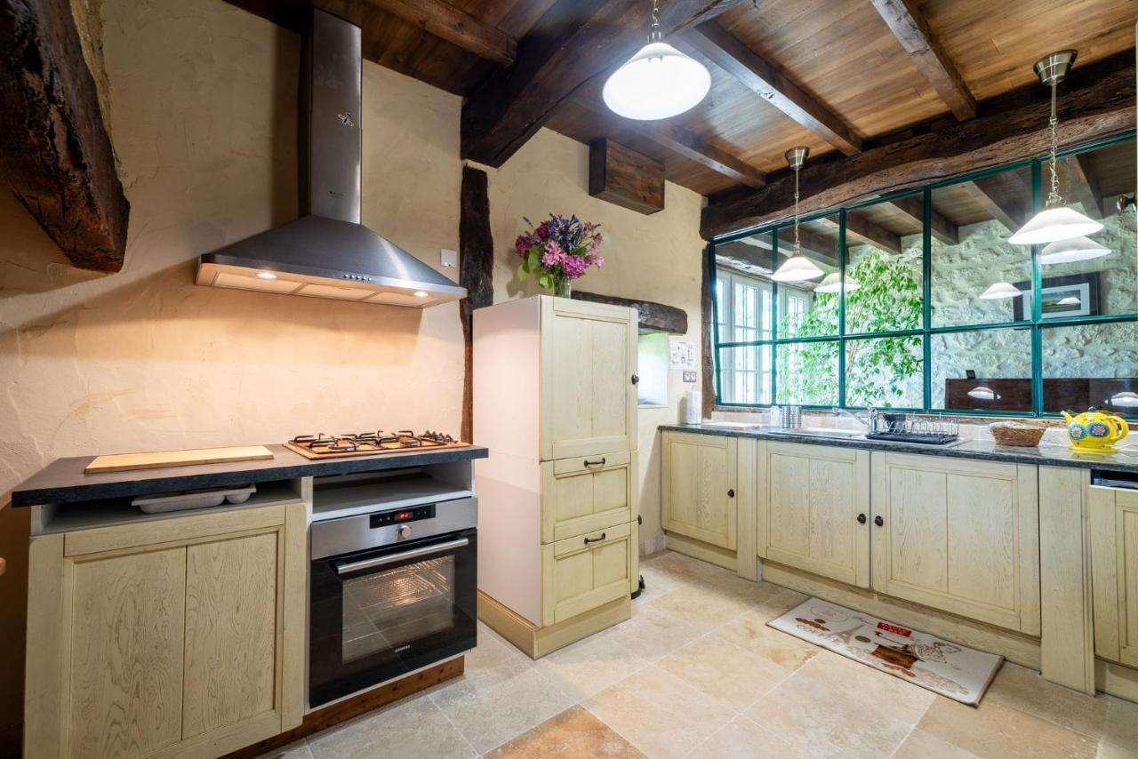 La Maison De Yuka Plieux Екстериор снимка